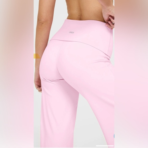 Oner Active SOFTMOTION™ FOLD OVER STRAIGHT LEG BOTTOMS Chalk Pink L short length - Picture 5 of 7